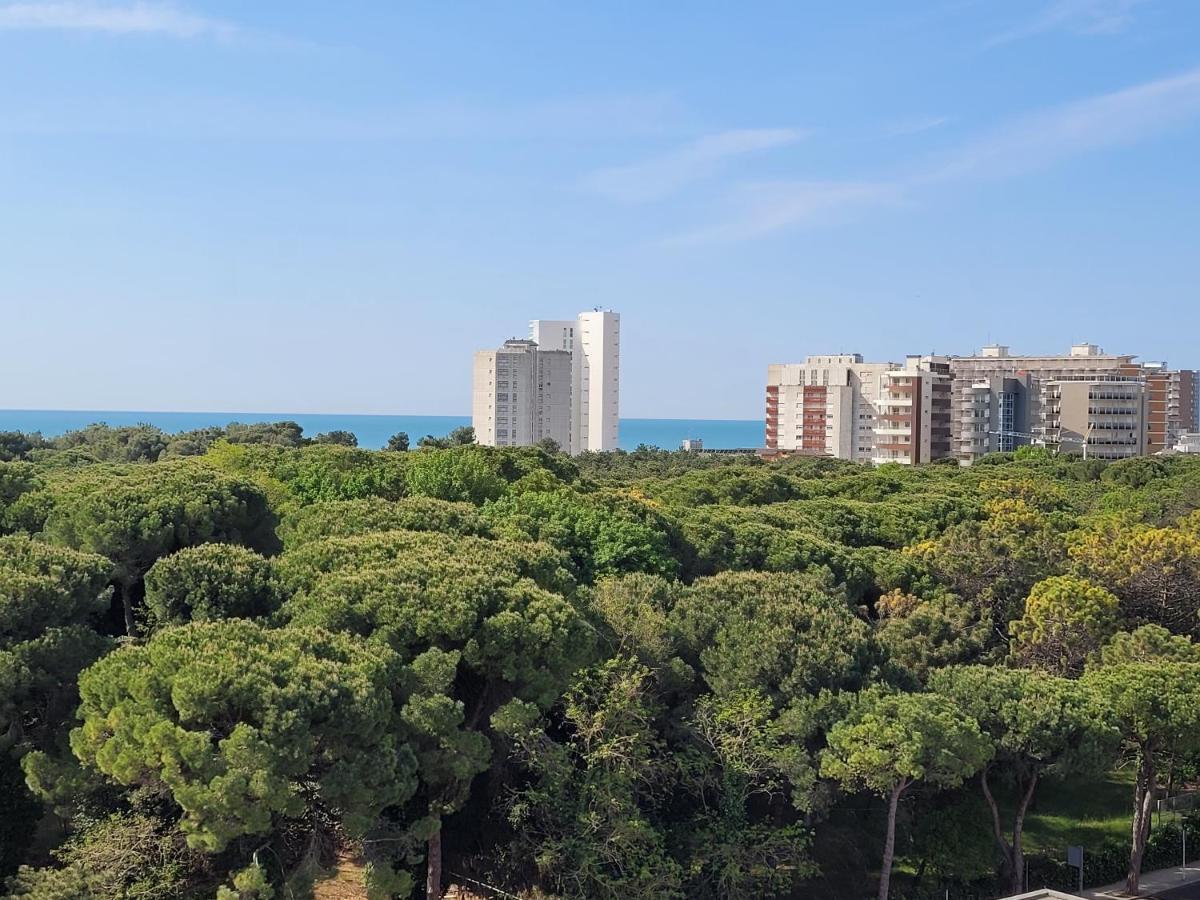 Rosato Double Sea View Apartment Lignano Sabbiadoro Kültér fotó